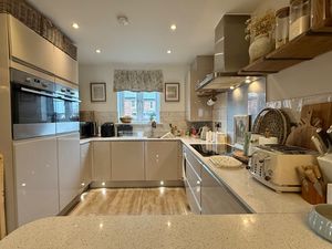 Photo 10- click for photo gallery